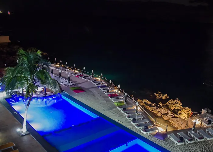 Coral Princess & Dive Hotel